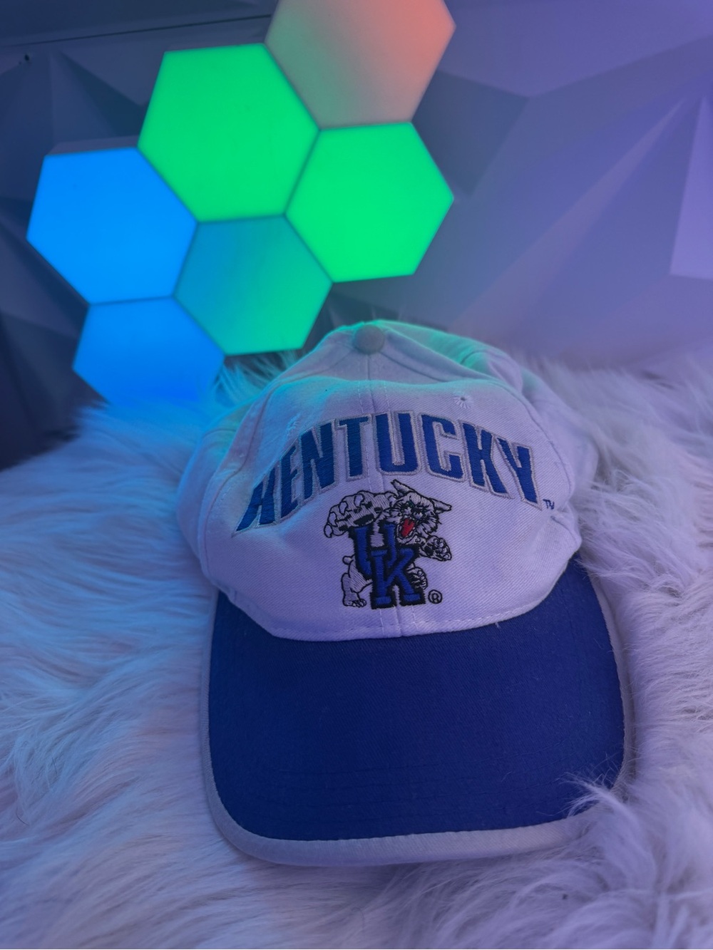 90s Vintage UK Wildcats White Blue Colorblock Snapback